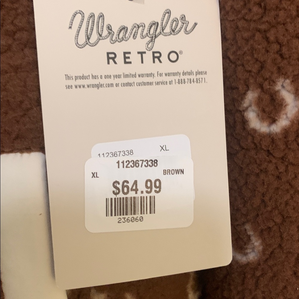 Wrangler Retro Brown Sherpa Pullover with Horseshoe print.  Size XL - Picture 4 of 5